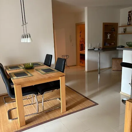 Traumhafte Gartenwohnung *