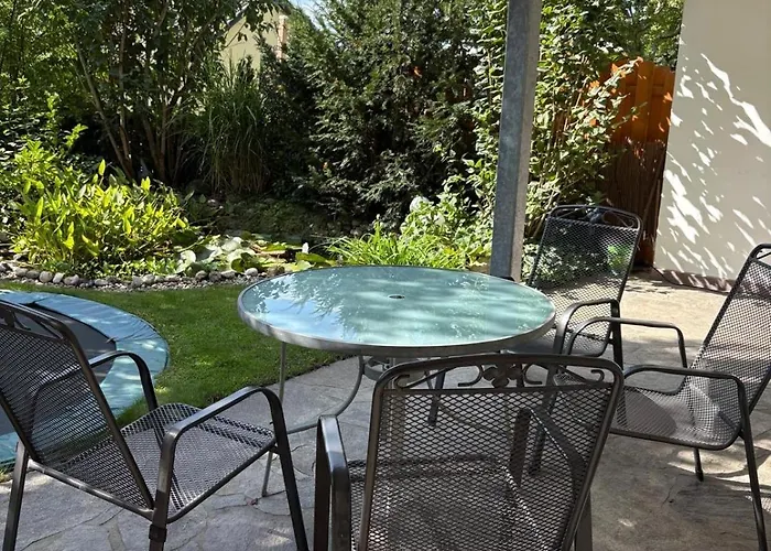 Traumhafte Gartenwohnung Apartmán *