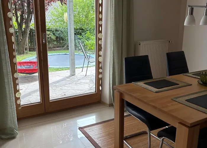 Apartmán Traumhafte Gartenwohnung Pfaffenhofen an der Ilm